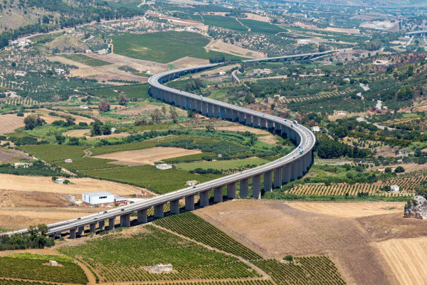 Estudios geológicos · Ingenieros Geotécnicos y Geofísicos Polígon - Vilanoveta